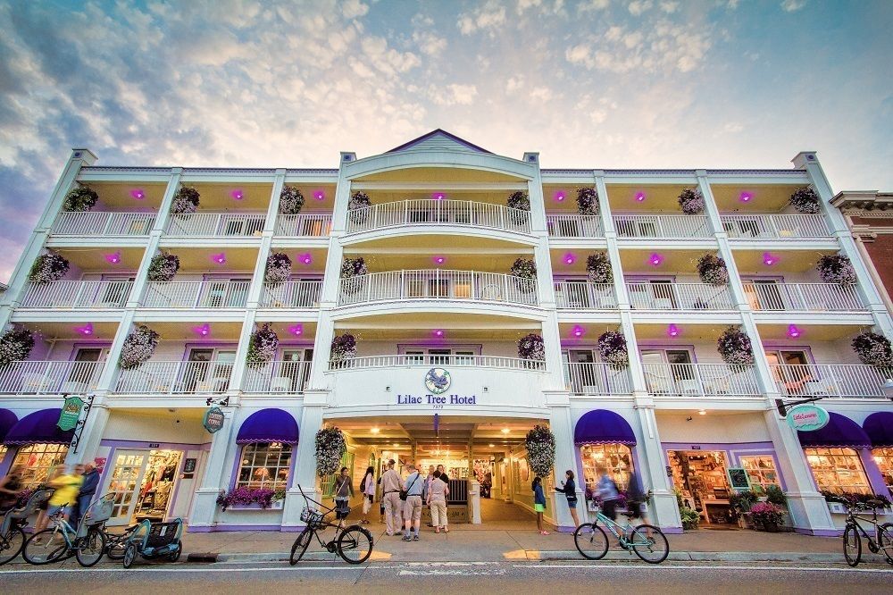 Lilac Tree Suites Insula Mackinac Exterior foto