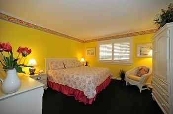 Lilac Tree Suites Insula Mackinac Exterior foto